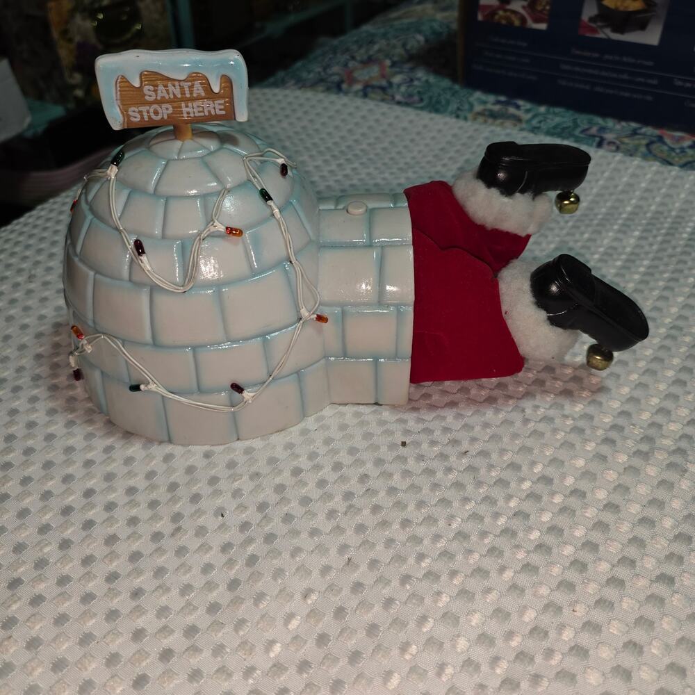 GEMMA VINTAGE SANTA STOP HERE ANIMATED CHRISTMAS DECORATION